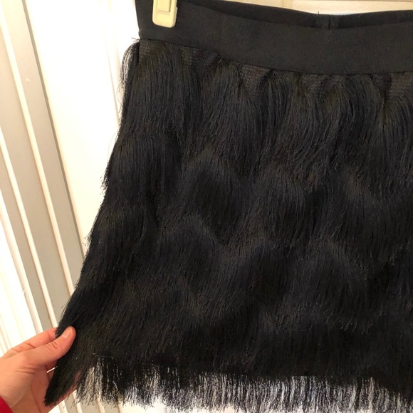 Leith fringed miniskirt - size large - Picture 2 of 5